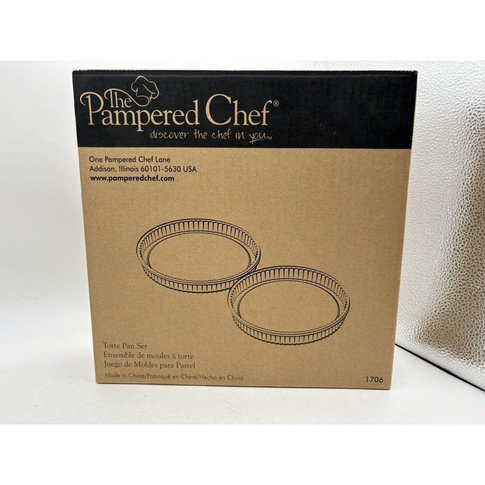Pampered Chef Torte Pan Set 1706 Set of 2 Round Fluted Baking Pans New in Box